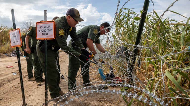 texas border razor wire