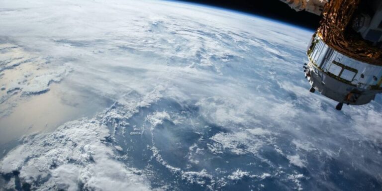 nasa satellite earth gID 7